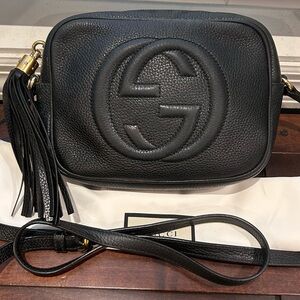 Authentic Gucci Pebbled Soho Disco Bag